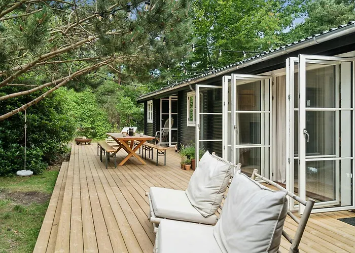 House By Sejero Bay With Sunset Сasa de vacaciones